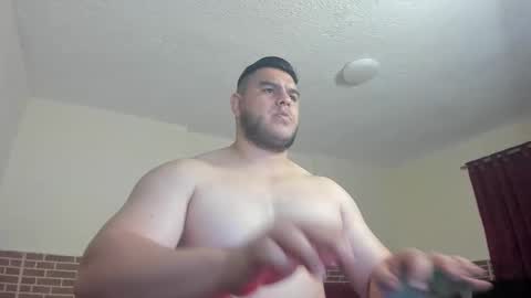 follow me   here you find me online show from October 29, 2025, 11:45 am