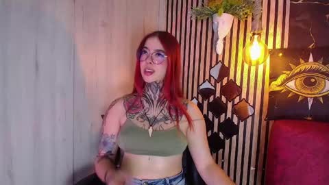 aphrodite__bloom online show from May 8, 2026, 10:15 pm
