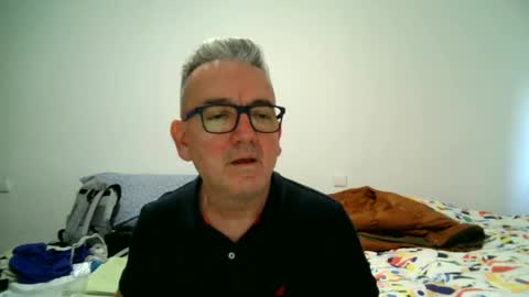 Snapshot of apixaba chatting on December 31, 2024, 4:14 pm furry bear online show from December 31, 2024, 4:14 pm