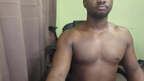 apollodarkmn online show from April 5, 2026, 7:22 pm