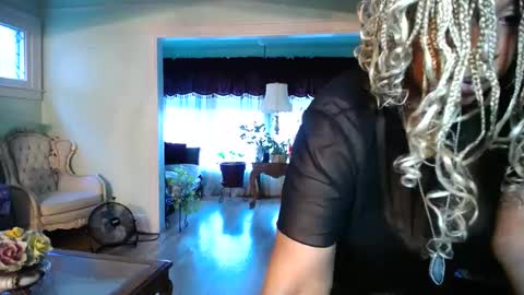 Snapshot of apolloniaxo chatting on October 1, 2025, 10:38 pm Apollonia DAmour online show from October 1, 2025, 10:38 pm
