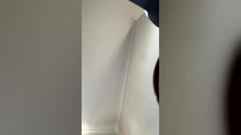 apollyxx123 online show from April 2, 2026, 5:21 pm