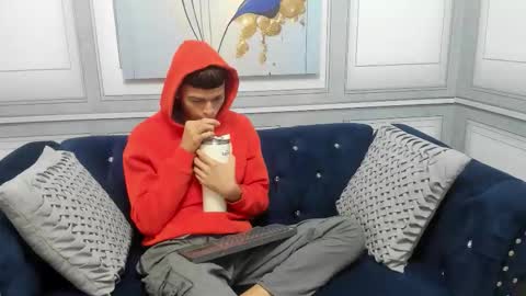   online show from March 27, 2026, 2:39 am