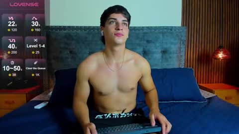 Apolo online show from November 19, 2025, 2:33 am