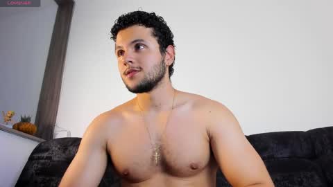 Apolo Klein online show from May 20, 2026, 3:24 am