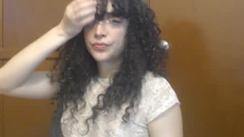 Snapshot of apolosbitch chatting on September 14, 2025, 2:33 am Nix online show from September 14, 2025, 2:33 am