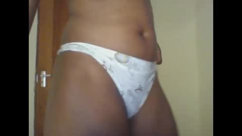 Snapshot of apple_bitch chatting on February 18, 2026, 5:03 am apple_bitch online show from February 18, 2026, 5:03 am