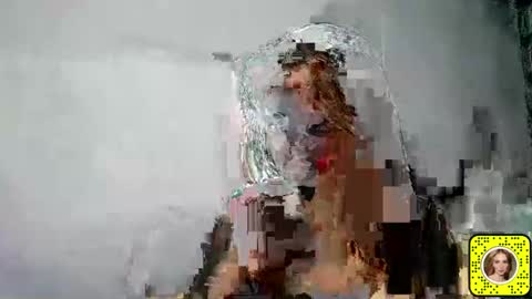 apple_pie23456 online show from November 23, 2025, 2:55 am