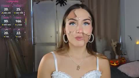 Vicki online show from October 26, 2025, 9:04 am