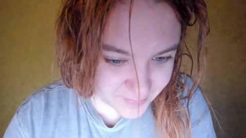 appleyummybuns online show from March 21, 2026, 5:34 am