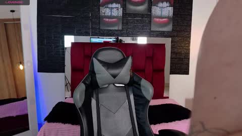 April SC online show from October 10, 2025, 2:05 pm