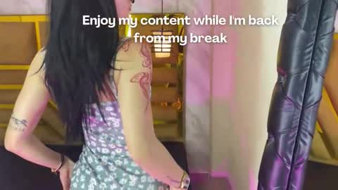   online show from November 6, 2025, 12:17 pm