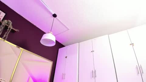 April online show from January 14, 2026, 11:27 am