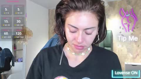  April  online show from November 20, 2025, 1:44 pm