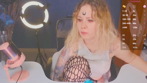 Snapshot of april_hentaigirl chatting on December 9, 2024, 12:12 am    my special content  online show from December 9, 2024, 12:12 am