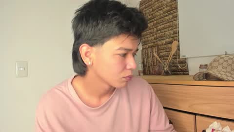 Aphril Daniels  Otis online show from January 8, 2026, 8:27 am