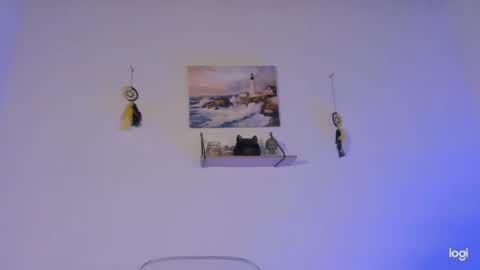 APRIL online show from October 9, 2025, 10:19 pm