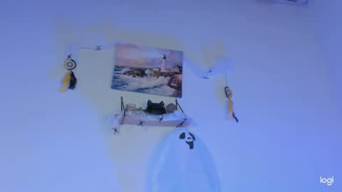 APRIL online show from October 13, 2025, 8:31 pm