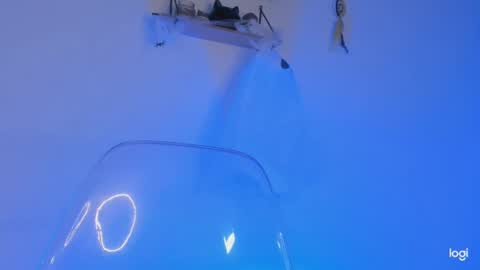 APRIL online show from October 24, 2025, 7:10 pm