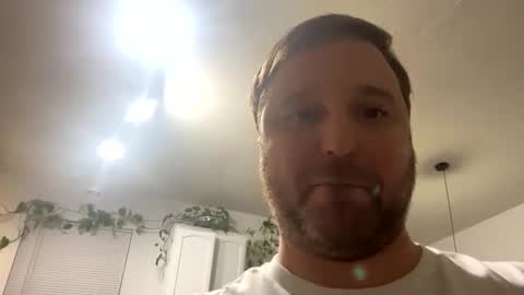 Snapshot of aquaman_x chatting on January 14, 2025, 1:15 am Aquaman online show from January 14, 2025, 1:15 am