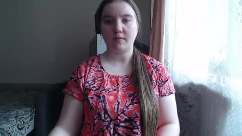 Josefin online show from April 17, 2026, 6:16 am