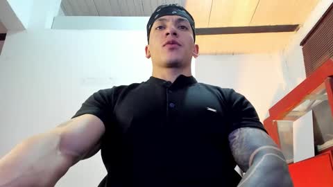 Jonathan online show from October 6, 2025, 9:01 pm