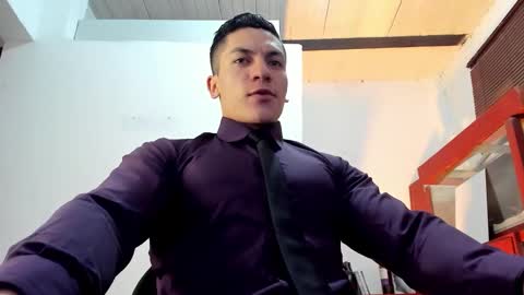 Jonathan online show from October 8, 2025, 8:28 pm