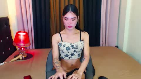 Snapshot of arabella_califa chatting on December 20, 2025, 2:18 am ARABELLA online show from December 20, 2025, 2:18 am