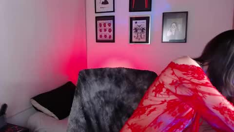 Snapshot of arabella_stone chatting on October 20, 2025, 2:34 am Arabella online show from October 20, 2025, 2:34 am