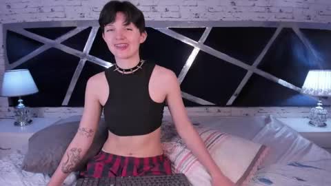 ArabellaBlue online show from September 29, 2025, 1:49 pm