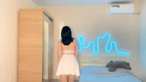 Emi online show from March 18, 2026, 3:48 pm