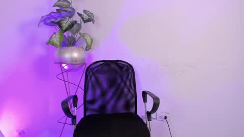   online show from January 22, 2025, 5:16 am