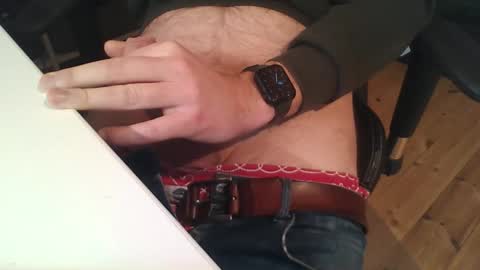 aranci online show from February 1, 2026, 8:35 am