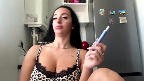 Snapshot of araya_kimber chatting on September 18, 2025, 9:11 am araya_kimber online show from September 18, 2025, 9:11 am