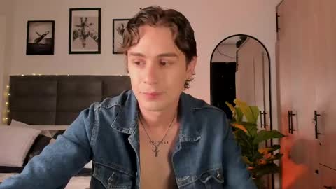 Archie online show from May 1, 2026, 6:23 pm