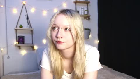 Jenny online show from October 1, 2025, 7:14 am