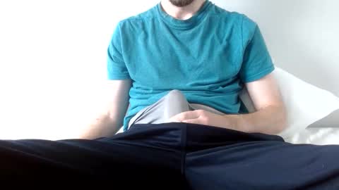 Snapshot of arekusan6 chatting on October 14, 2025, 1:01 pm Arek online show from October 14, 2025, 1:01 pm