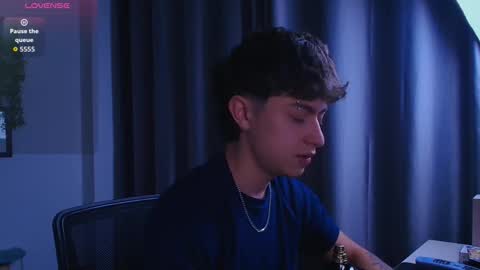 Ares online show from October 31, 2025, 2:56 am