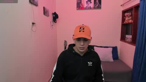 Snapshot of ares_johnsonn chatting on February 12, 2025, 1:59 pm Ares online show from February 12, 2025, 1:59 pm