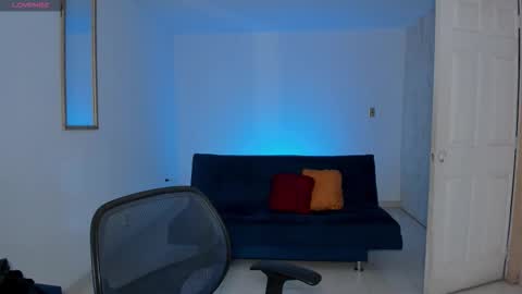 Ares online show from October 2, 2025, 12:01 pm