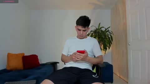 Ares online show from October 31, 2025, 5:03 pm