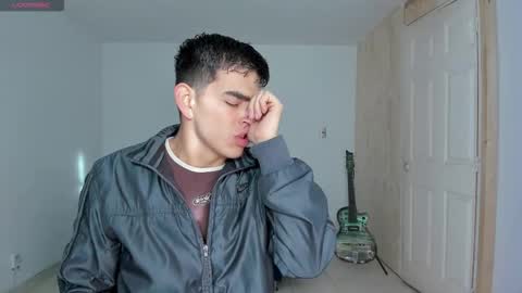 Ares online show from November 11, 2025, 11:43 am