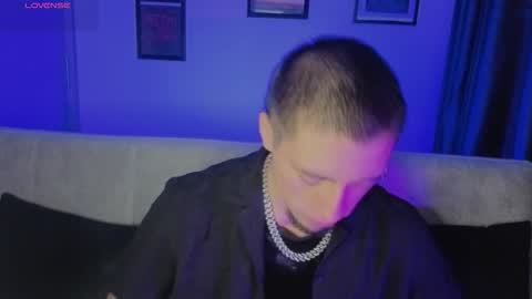 Mateo online show from November 28, 2025, 3:42 am