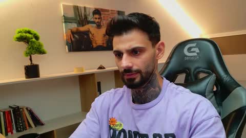 Ares Steel online show from October 18, 2025, 11:33 am