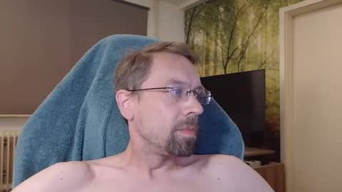 arfsli1989 online show from June 7, 2026, 9:29 pm