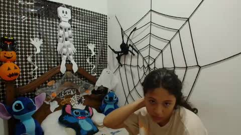 Snapshot of aria_arthur chatting on October 21, 2025, 10:05 am aria_arthur online show from October 21, 2025, 10:05 am