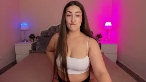 Snapshot of aria_blisss chatting on September 16, 2025, 12:55 am aria_blisss online show from September 16, 2025, 12:55 am