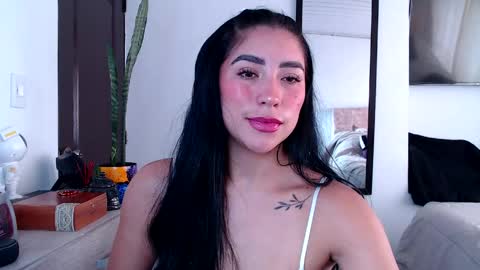 Aria Castelli online show from May 22, 2026, 3:39 pm