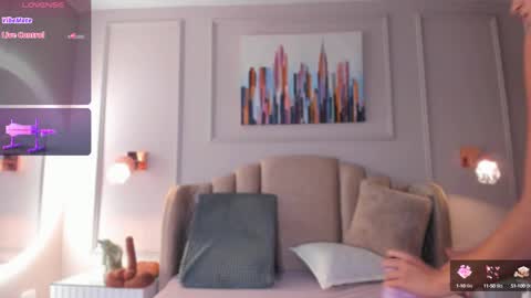 Snapshot of aria_greco chatting on February 7, 2025, 9:37 am Aria online show from February 7, 2025, 9:37 am