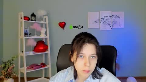 aria_wild_ online show from March 3, 2026, 9:48 am